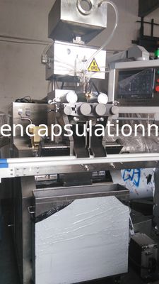 máquina da capsulagem do gel da capacidade 15kg/H completamente automática para o líquido/cápsula