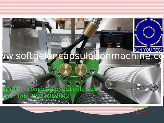 S403 certificado macio automático do CE da máquina da capsulagem do gel do R&amp;D Softgel