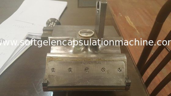 As peças da máquina de embalagem da capsulagem escovam a bomba da cunha da injeção da caixa do spredox e morrem rolos