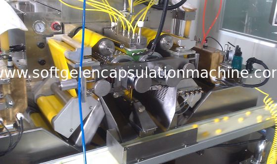 A máquina a maior da capsulagem do Paintball para o jogo real do CS do homem