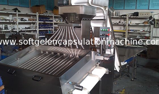 Máquina de classificação da cápsula com equipamento da distância precisa do rolo &amp; da correia transportadora
