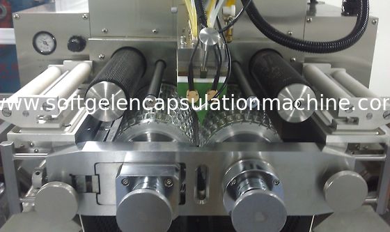Máquina da capsulagem da cápsula de Softgel do champô do uso de Cosmatic do controle do PLC com vária forma