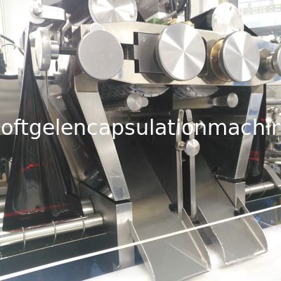 a máquina de enchimento macia da cápsula do gel do peso 1900kG para peixes do alimento óleo o material de aço inoxidável