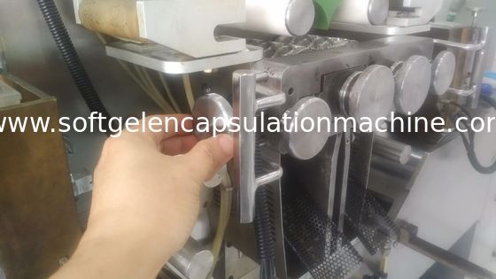 Fatura automática de Painball da máquina da capsulagem de 100000 Pcs/H Softgel