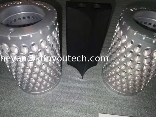 Cunha do aquecimento de água que faz o molde macio da cápsula de gelatina